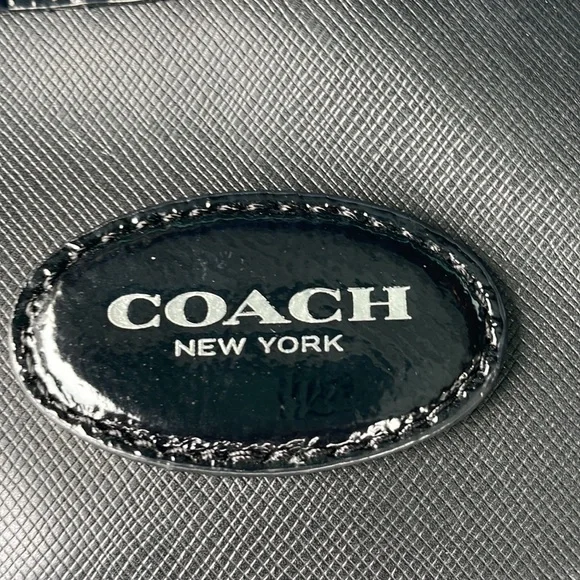 Coach tote in black - Picture 2 of 7